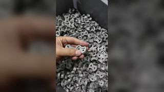 Harte Sauereien? Edelstahl-Wollknäuel reinigen schnell!