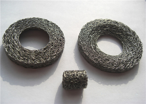 OD30mm-drückte zylinderförmiger Antierschütterungs-Berg SS304 SS316 Maschendraht 0.09mm - 0.55mm zusammen