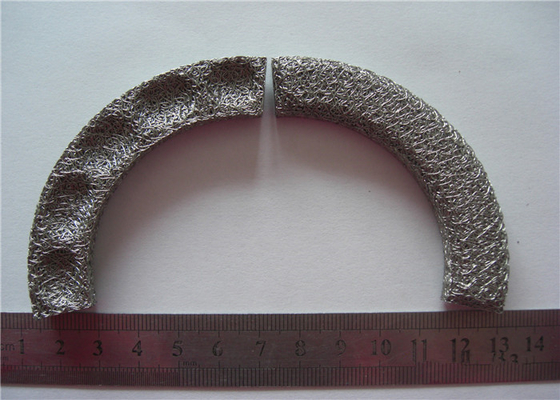 Schalldämpfer drückten gestrickten Maschendraht 5mm - 25mm 90% Filter für das industrielle Auto zusammen