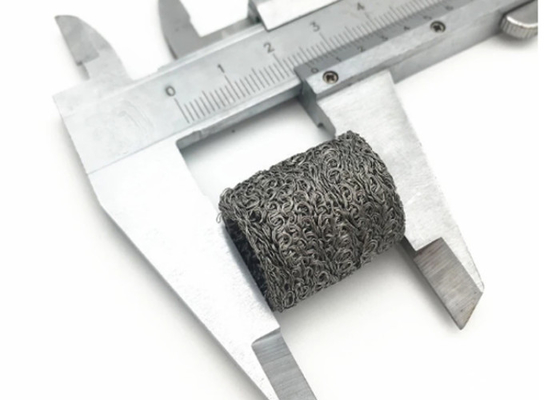 0.2mm Edelstahl drückte gestrickten Draht Mesh Abrasion Resistance 1500r/min 110kg zusammen
